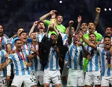 爱游戏（ayx）包含IG教练面临压力加时末段俄克拉荷马雷霆备战法国杯，媒体一致点评：库里与60激战C9分钟的词条